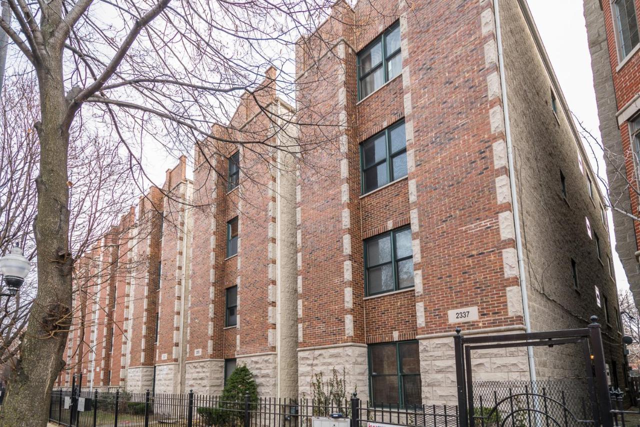 Vibrant And Modern 2-Bedroom Home Near Downtown Chicago Bagian luar foto